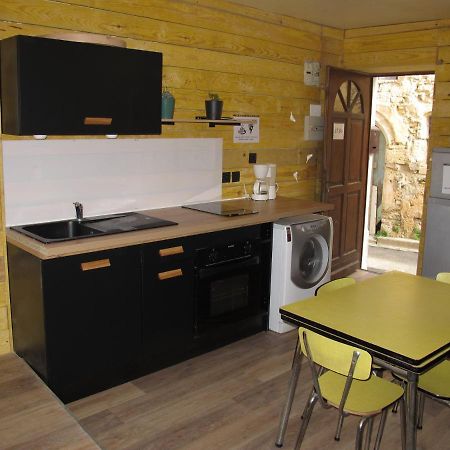 Appartement T1 Bis Cosy Avec Patio 17 Bis Tourbes Exterior photo