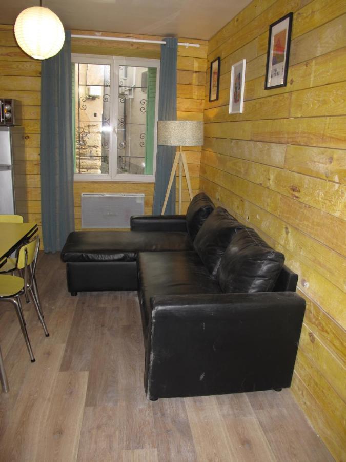 Appartement T1 Bis Cosy Avec Patio 17 Bis Tourbes Exterior photo